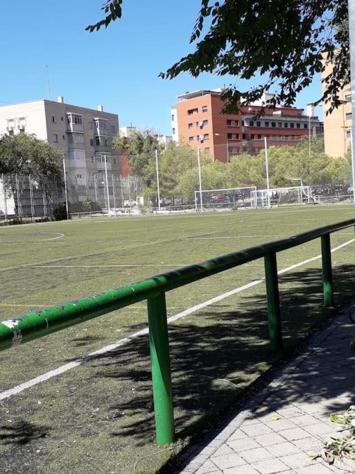 Apartamento Wanda Metropolitano - Airport - North Zone Madrid